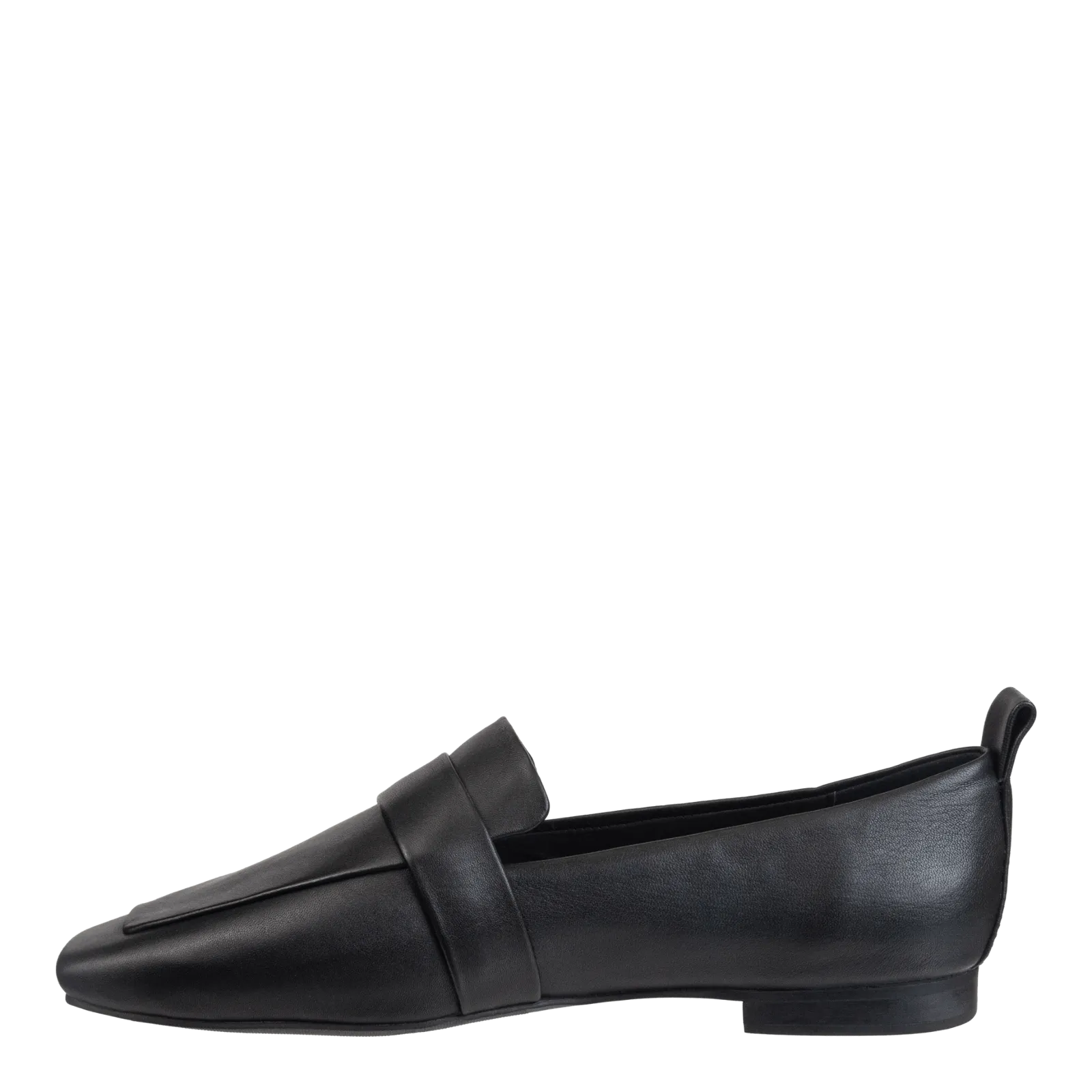 MAISON in BLACK Loafers