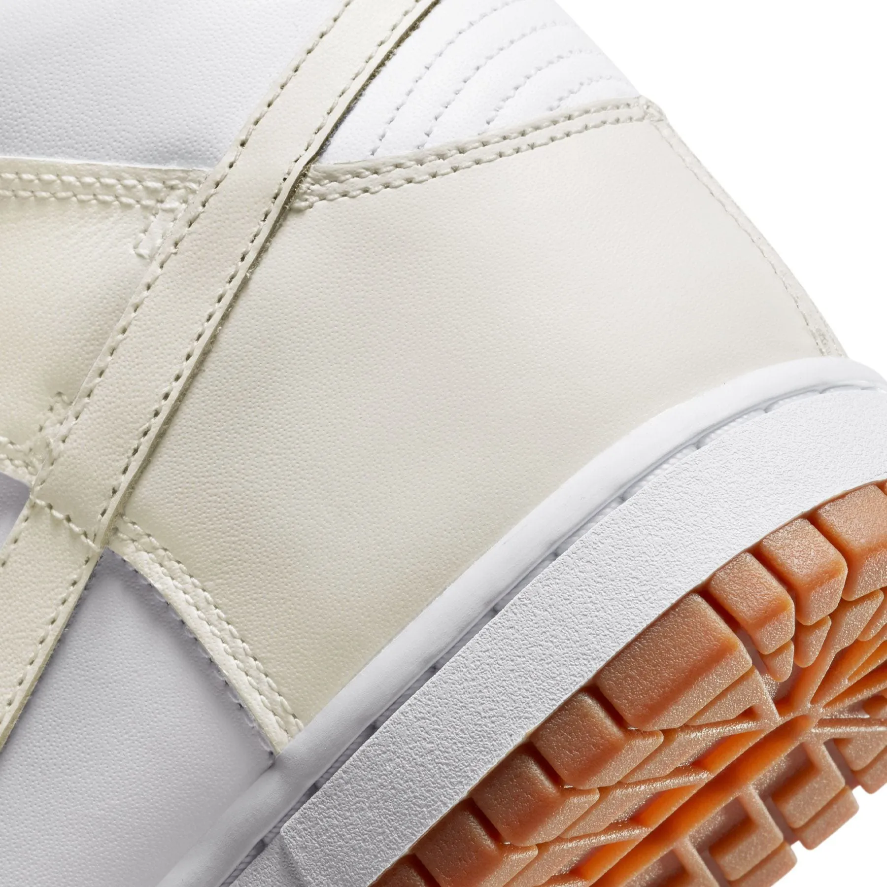 Nike Dunk High Wmns 'Sail Gum'